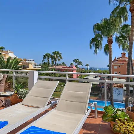 Jardines De By Aguilarent